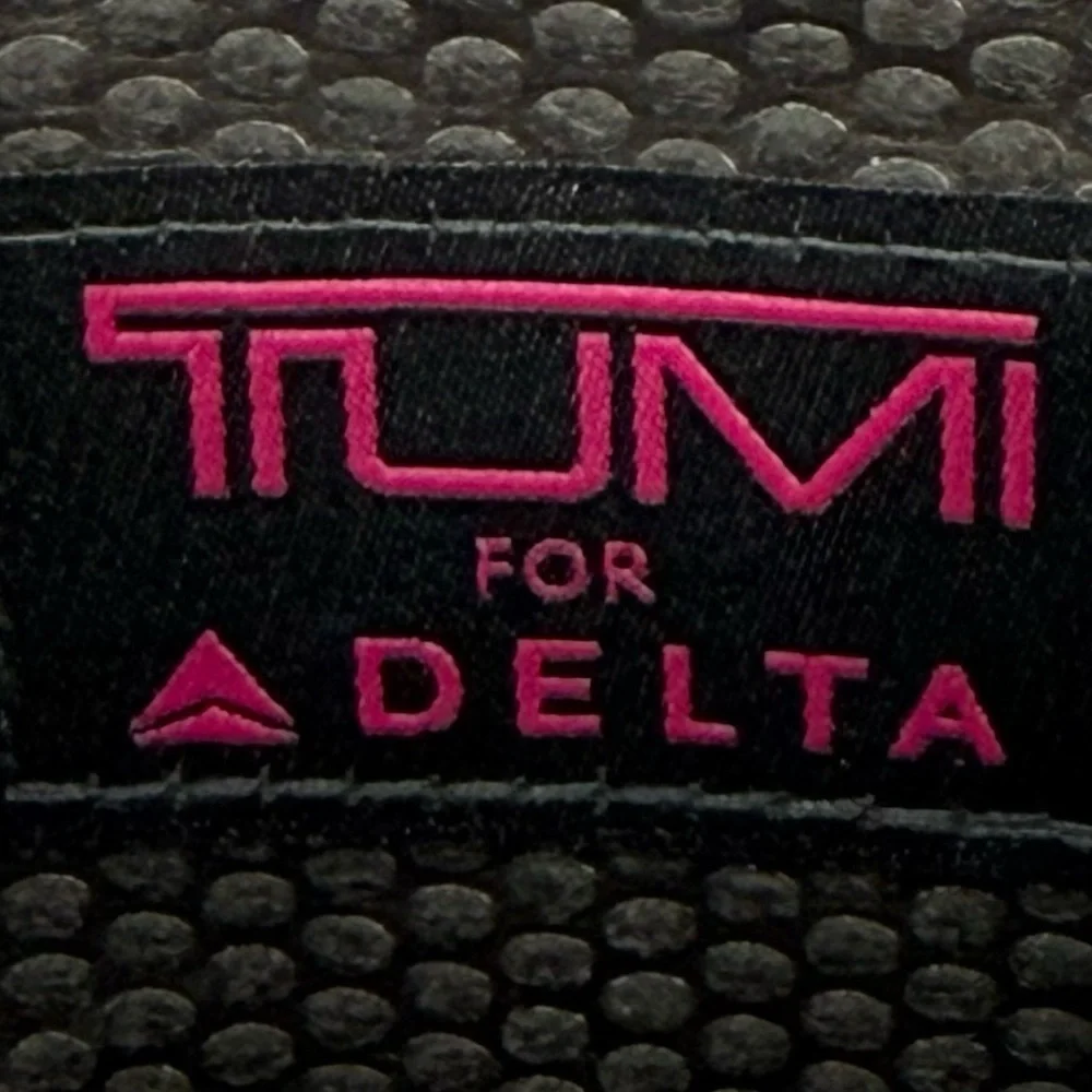 TUMI for Delta Grey & Black Soft Zippered Toiletry Travel Case 8.5